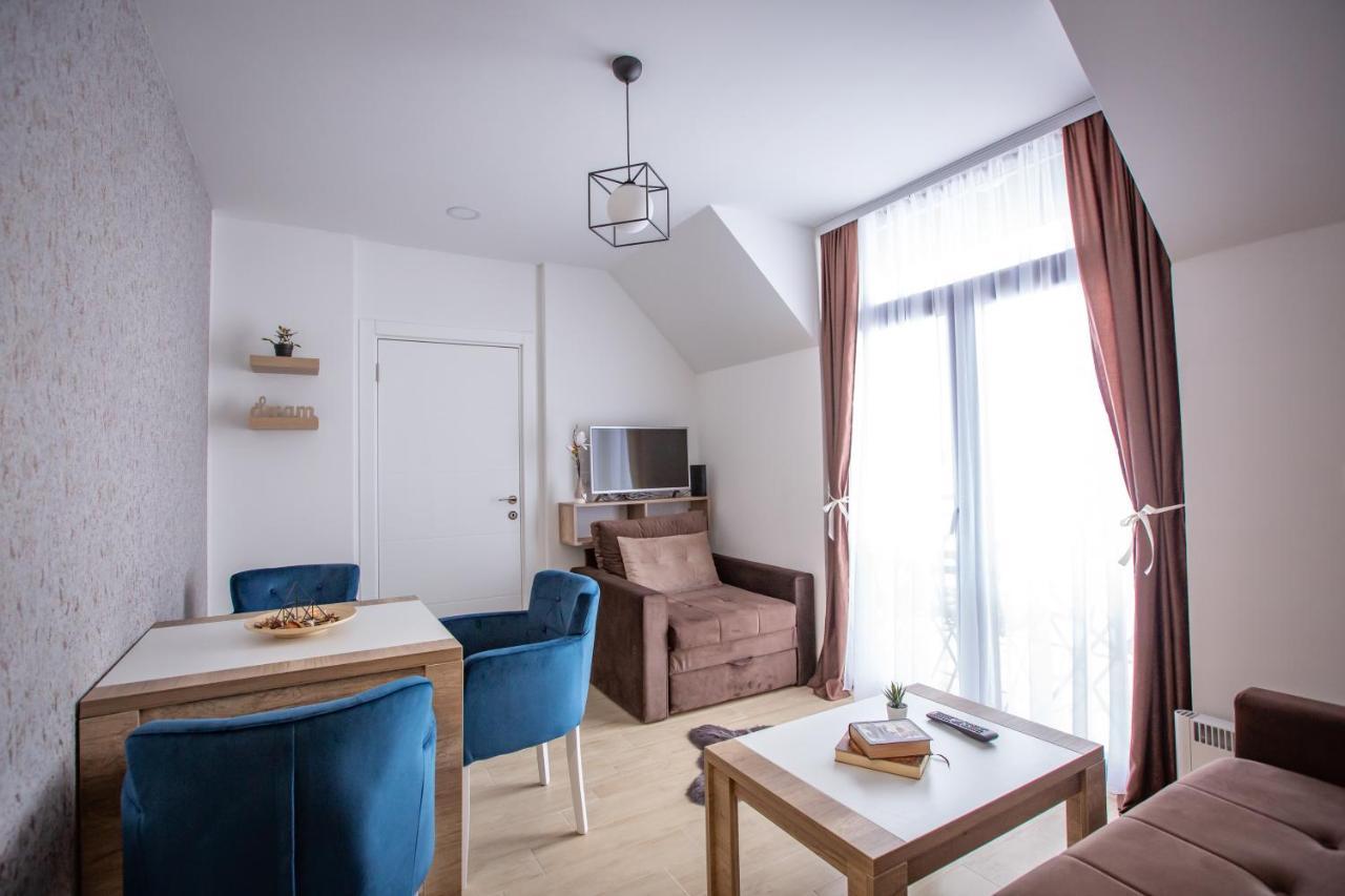 Apartments View Dvori E25 โคเปานิก ภายนอก รูปภาพ